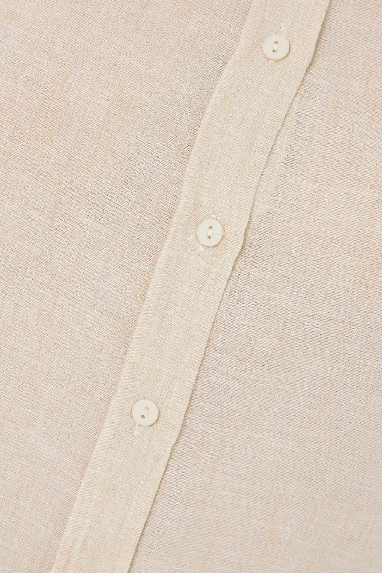 Buttoned Long Sleeve Relaxed Shirt