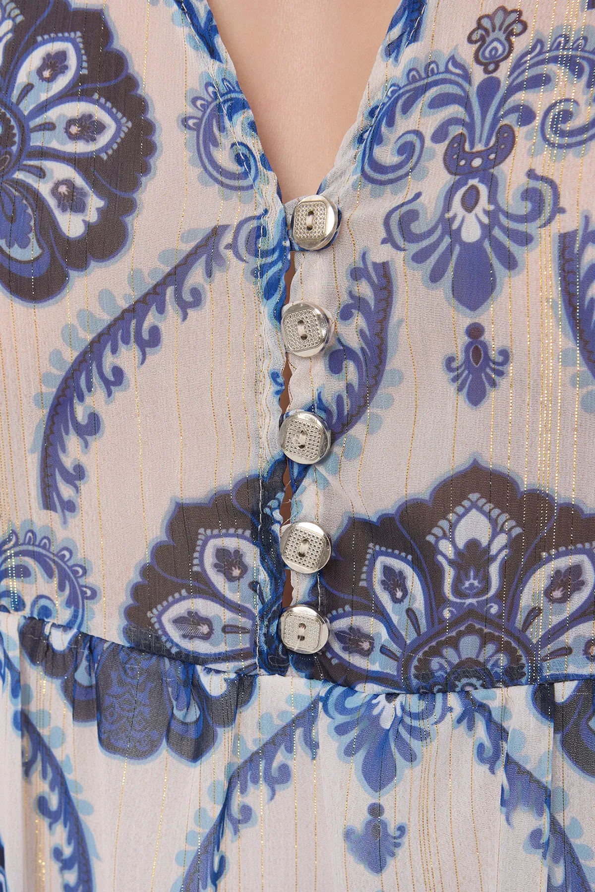 Abstract V Neck Buttoned Tiered Maxi Dress 4