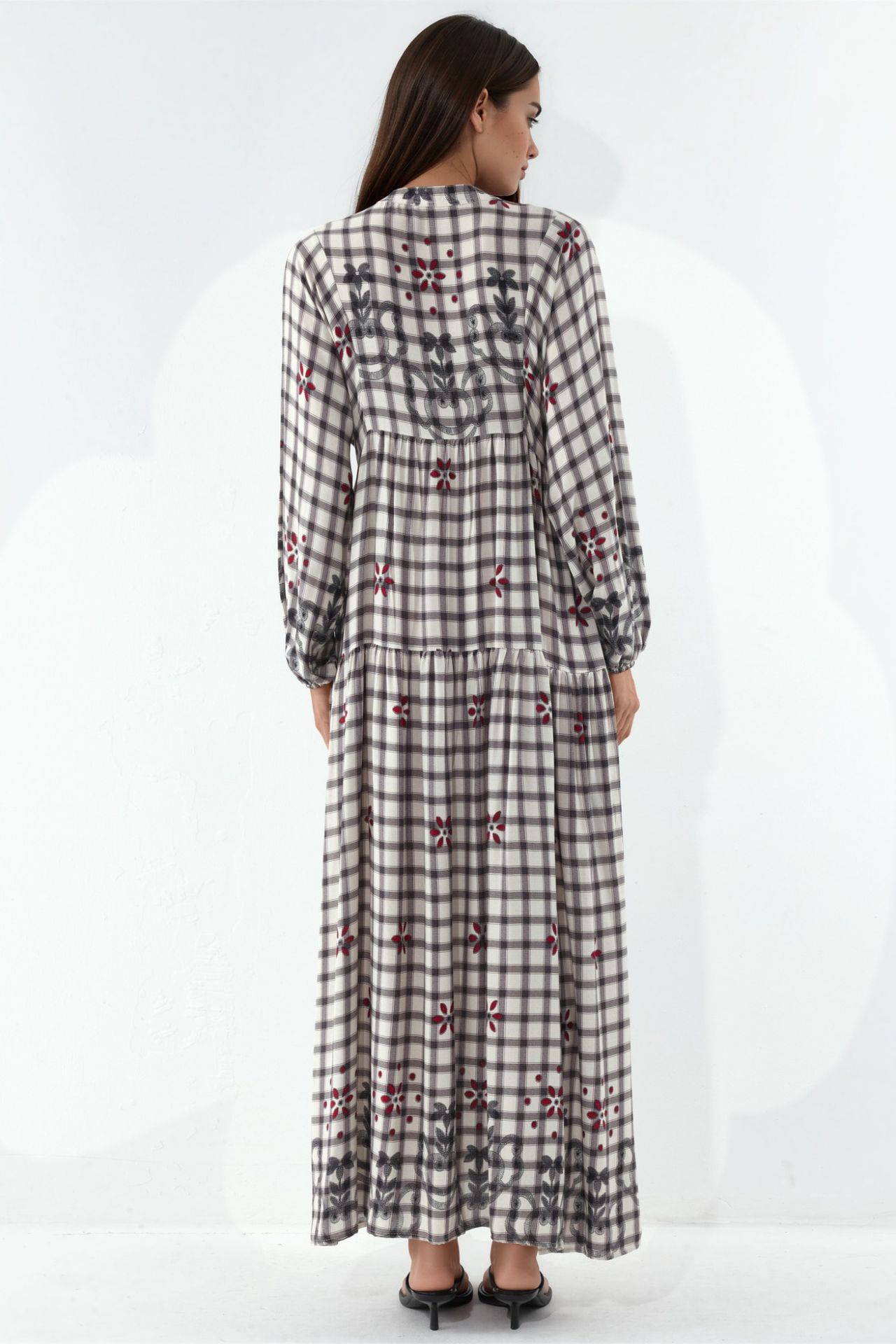 BDART Patterned V-Neck Maxi Dress 3