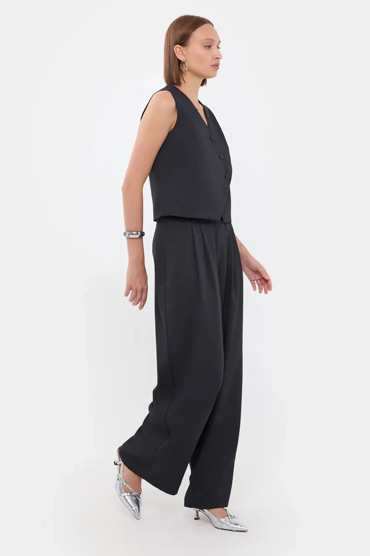 Asymmetric Buttoned V-Neck Waistcoat and Pleated Pants Coords Set