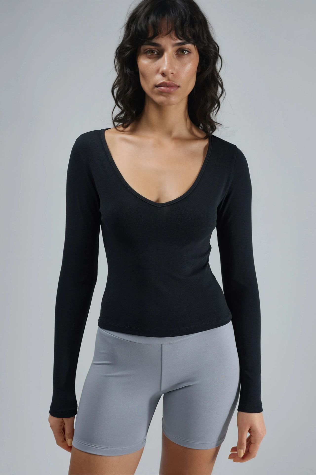 BUSEM Fitted V-Neck Long Sleeve Blouse 8