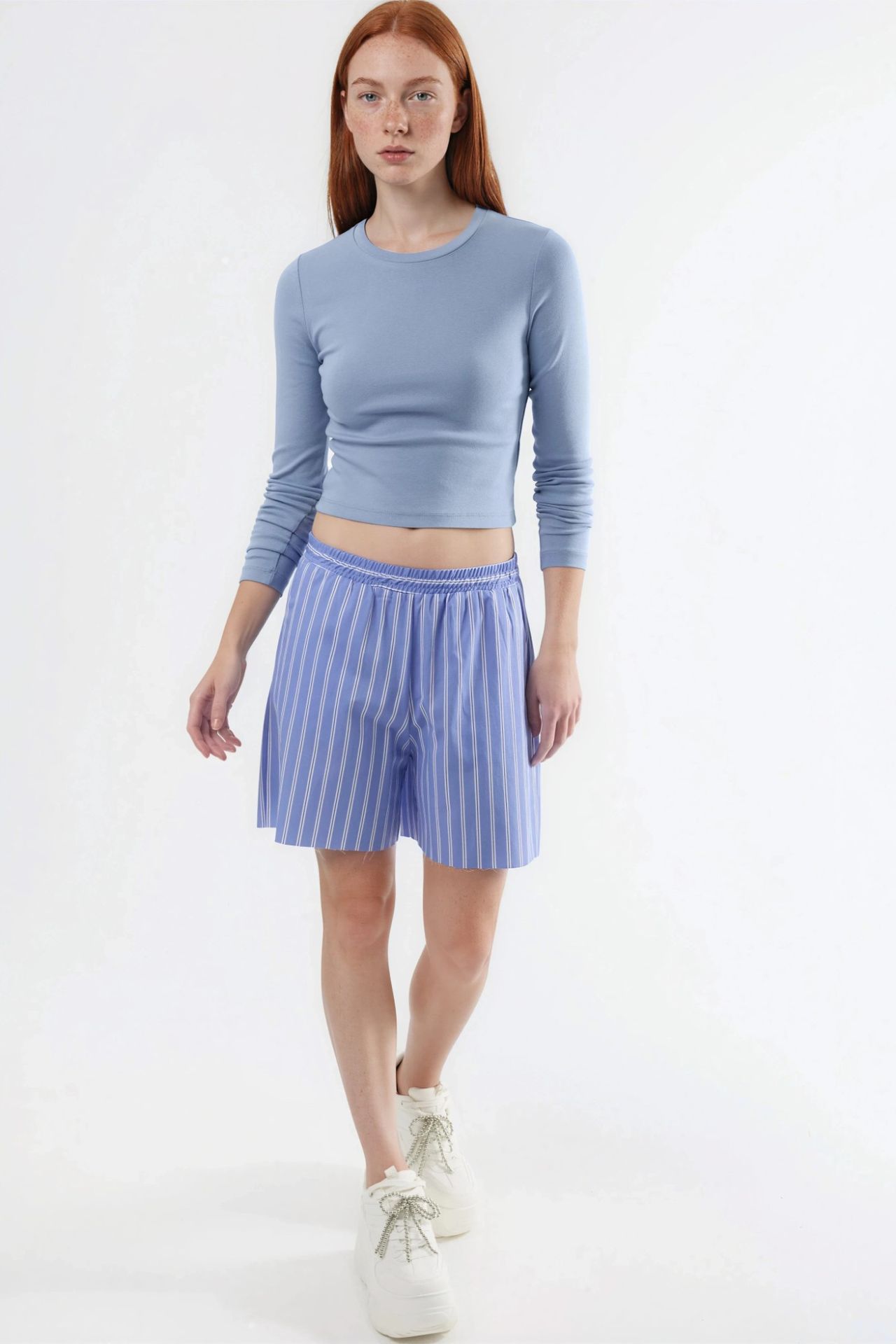 BUSEM Slim Fit Long Sleeved Crop Top with Crew Neck 5