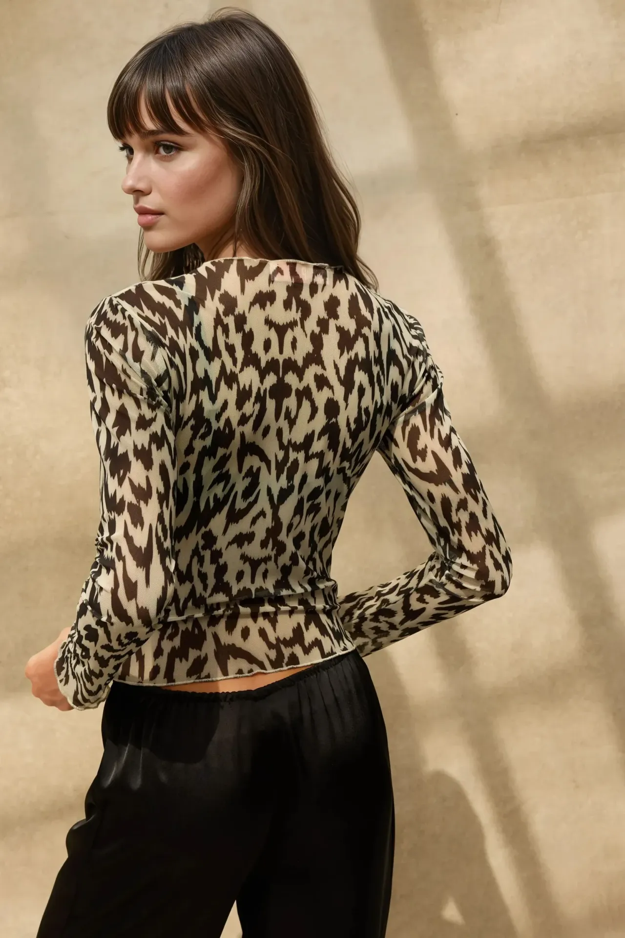 Patterned Crew Neck Top 6