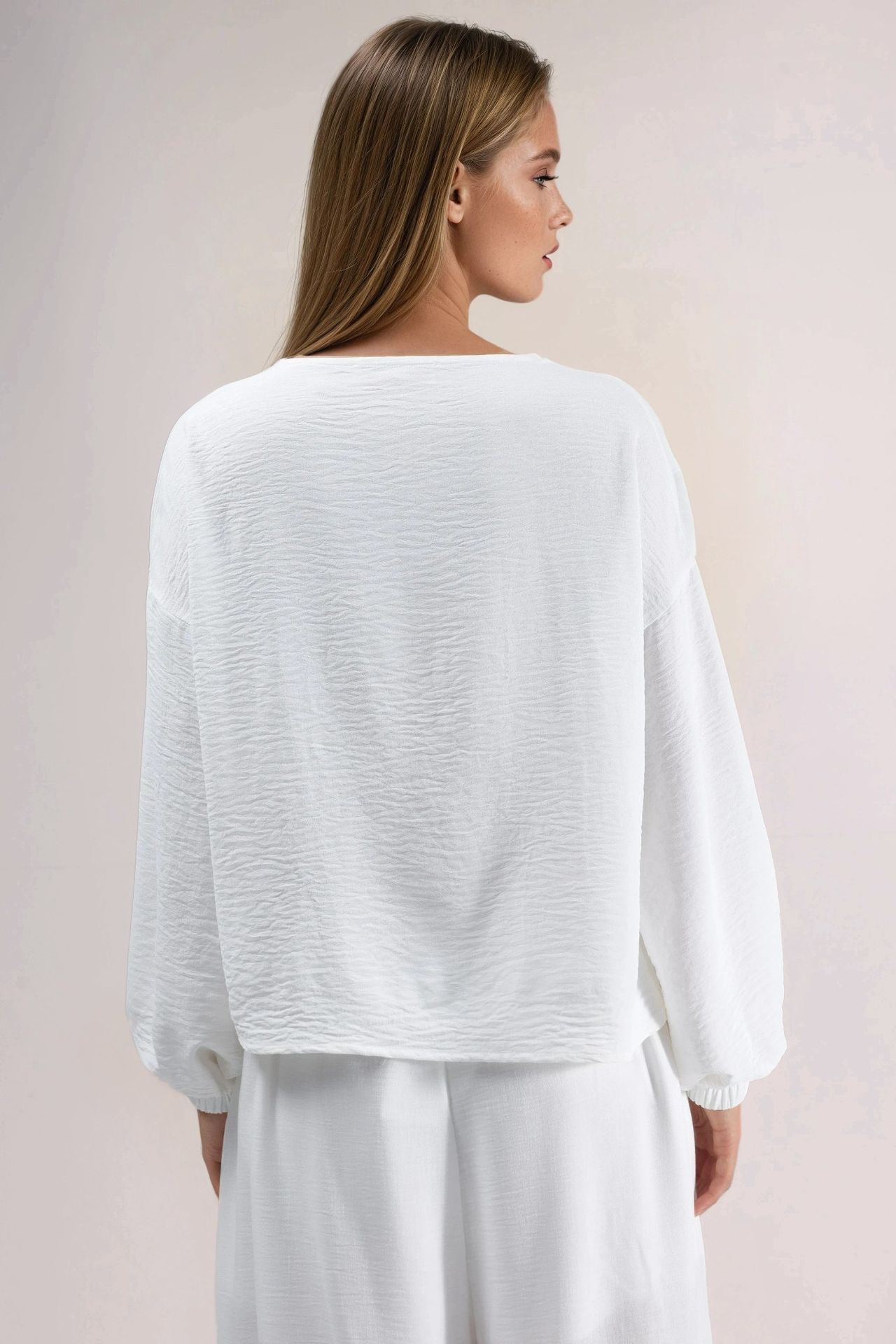 Oversized V-Neck Tie Closure Blouse 3