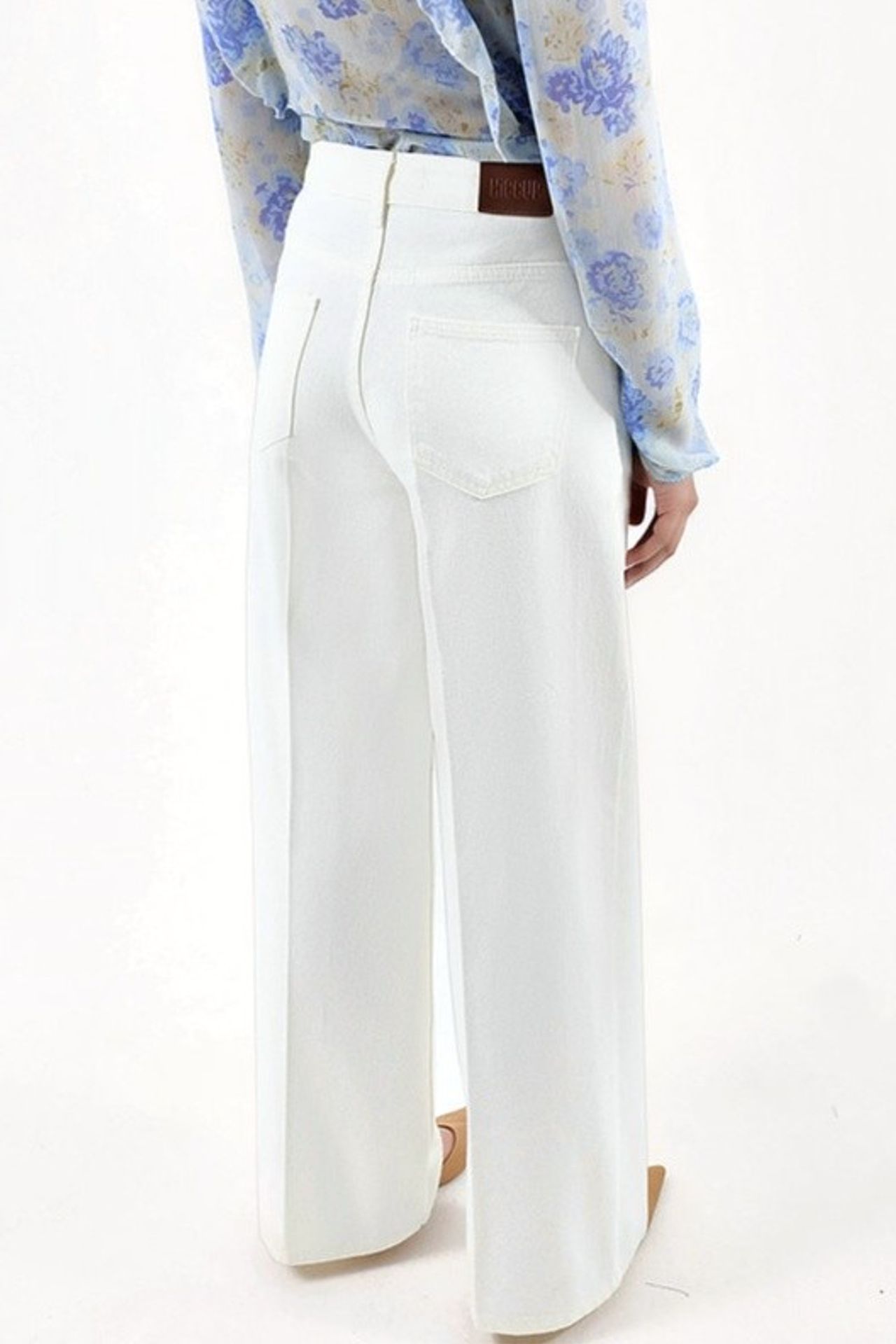 Wide Leg Raw Denim Jeans 2