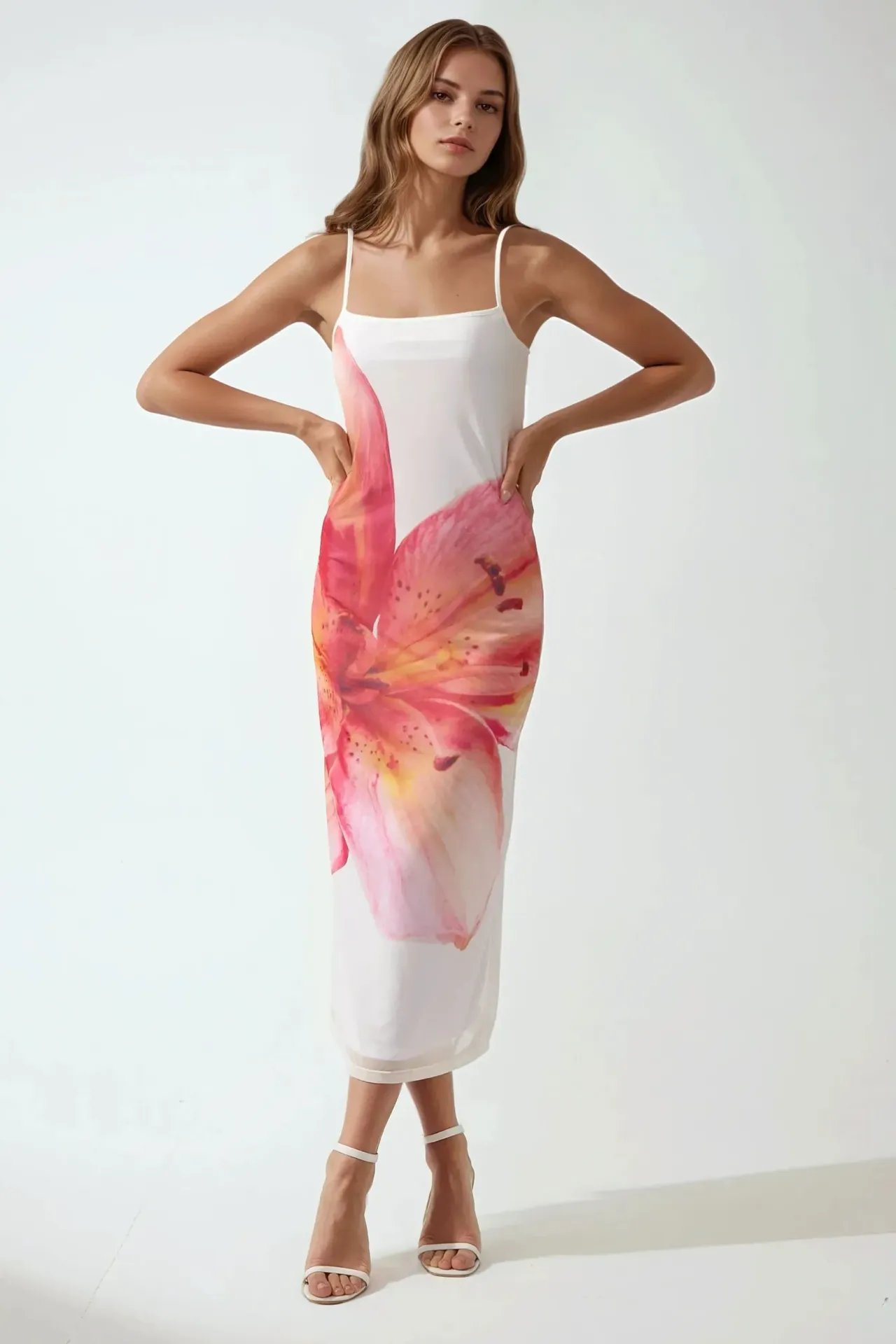 Square Collar Bodycon Dress with Floral Print 1