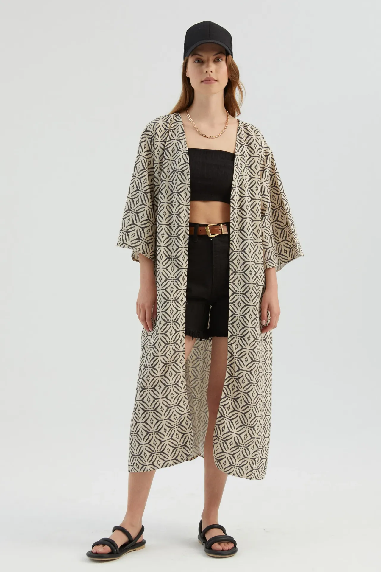 Geometric Long Kimono with a Belt Detail