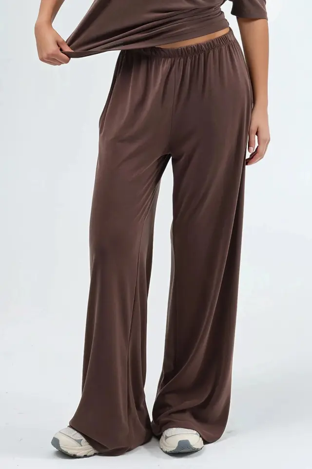 BUSEM Elastic Waist Straight Leg Modal Pants
