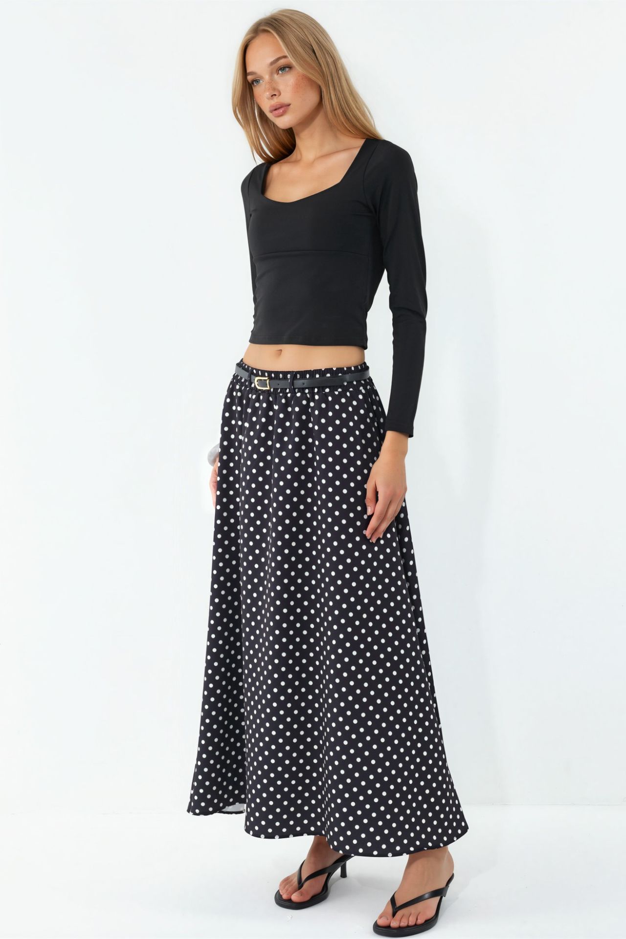 BDART Long Sleeve Fitted Blouse with Heart Collar 2