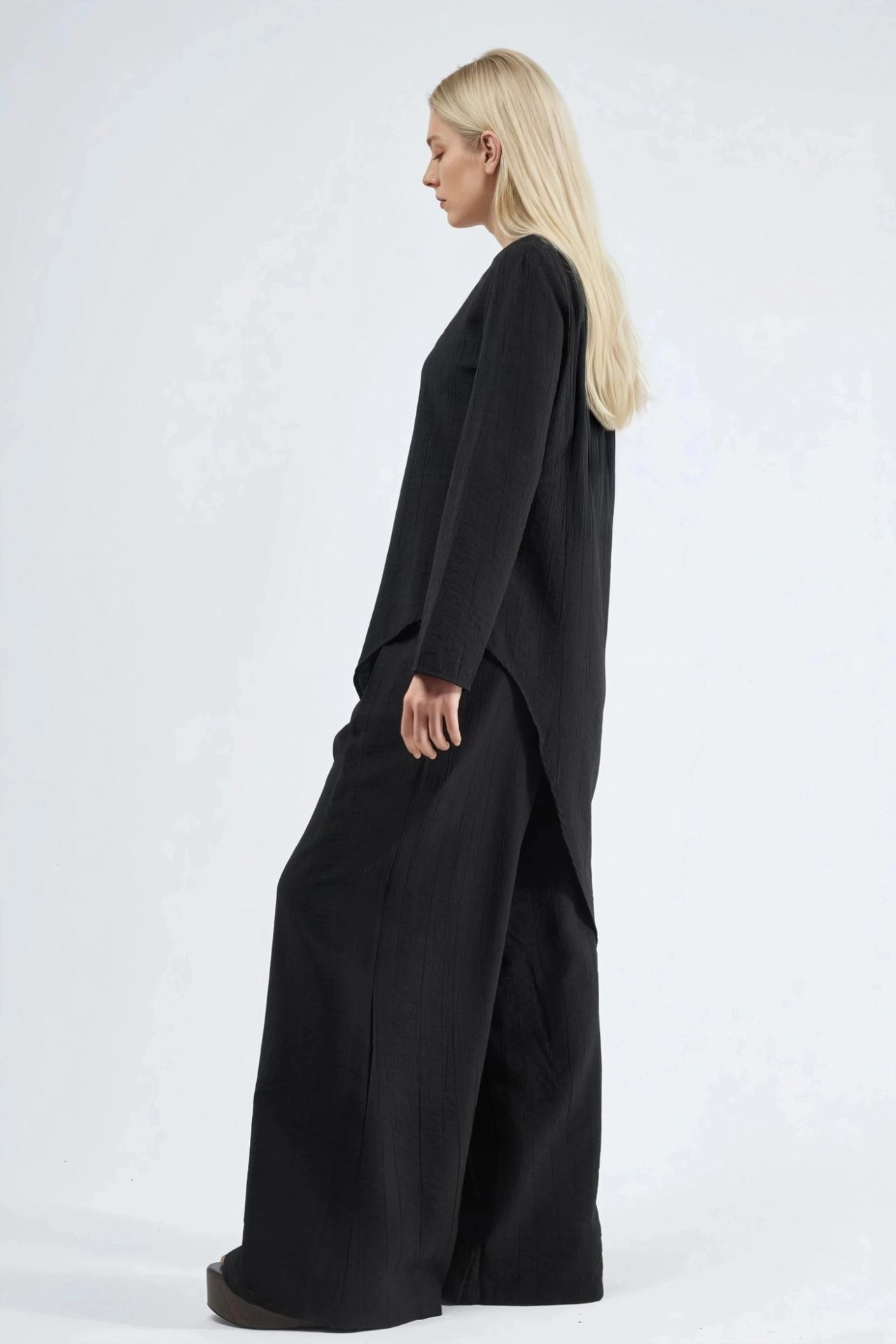 BUSEM Textured Long Sleeve Tunic Blouse 2