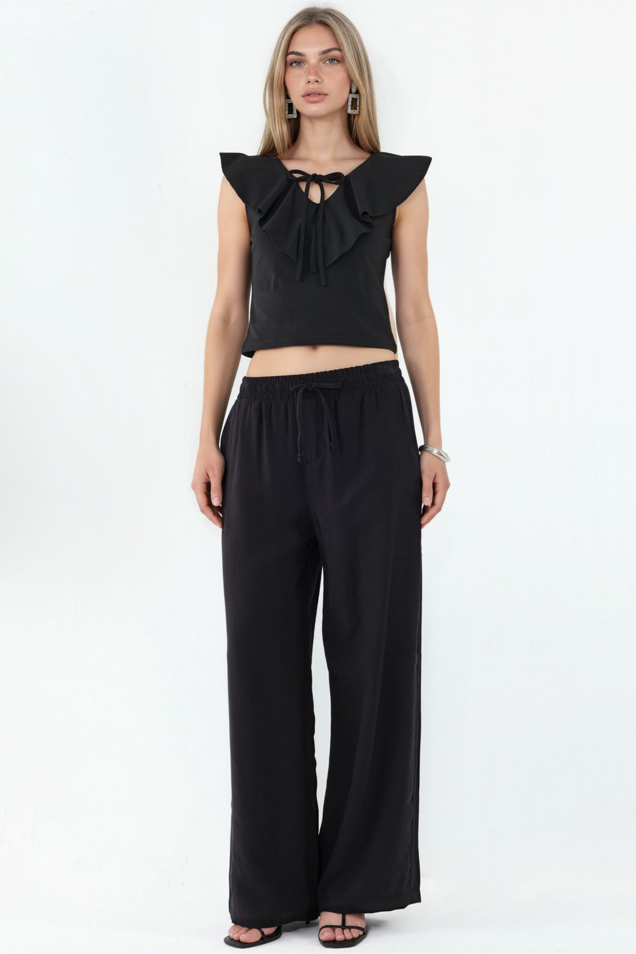 BDART Women's Solid Knit Crop Blouse With Tie Front 4
