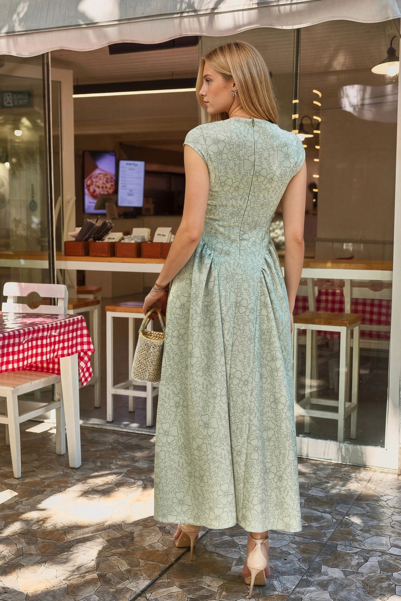 Boat Neck Floral Jacquard Maxi Dress 3