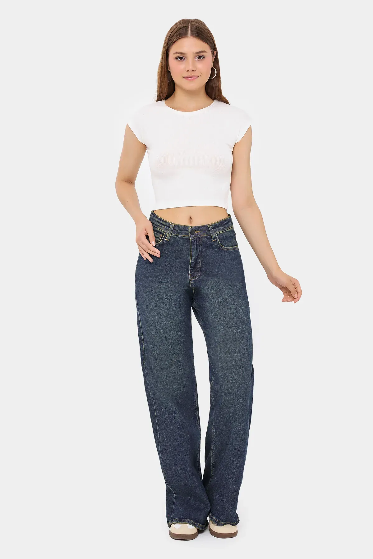 Basic Round Neck Short Sleeve Cropped Top 2