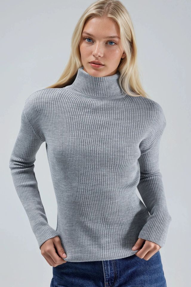 MY FASHION Fitted Textured Turtleneck Sweater