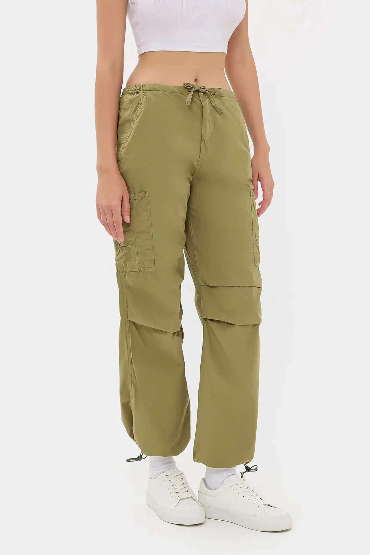Mid Rise Drawstring Cargo Trousers