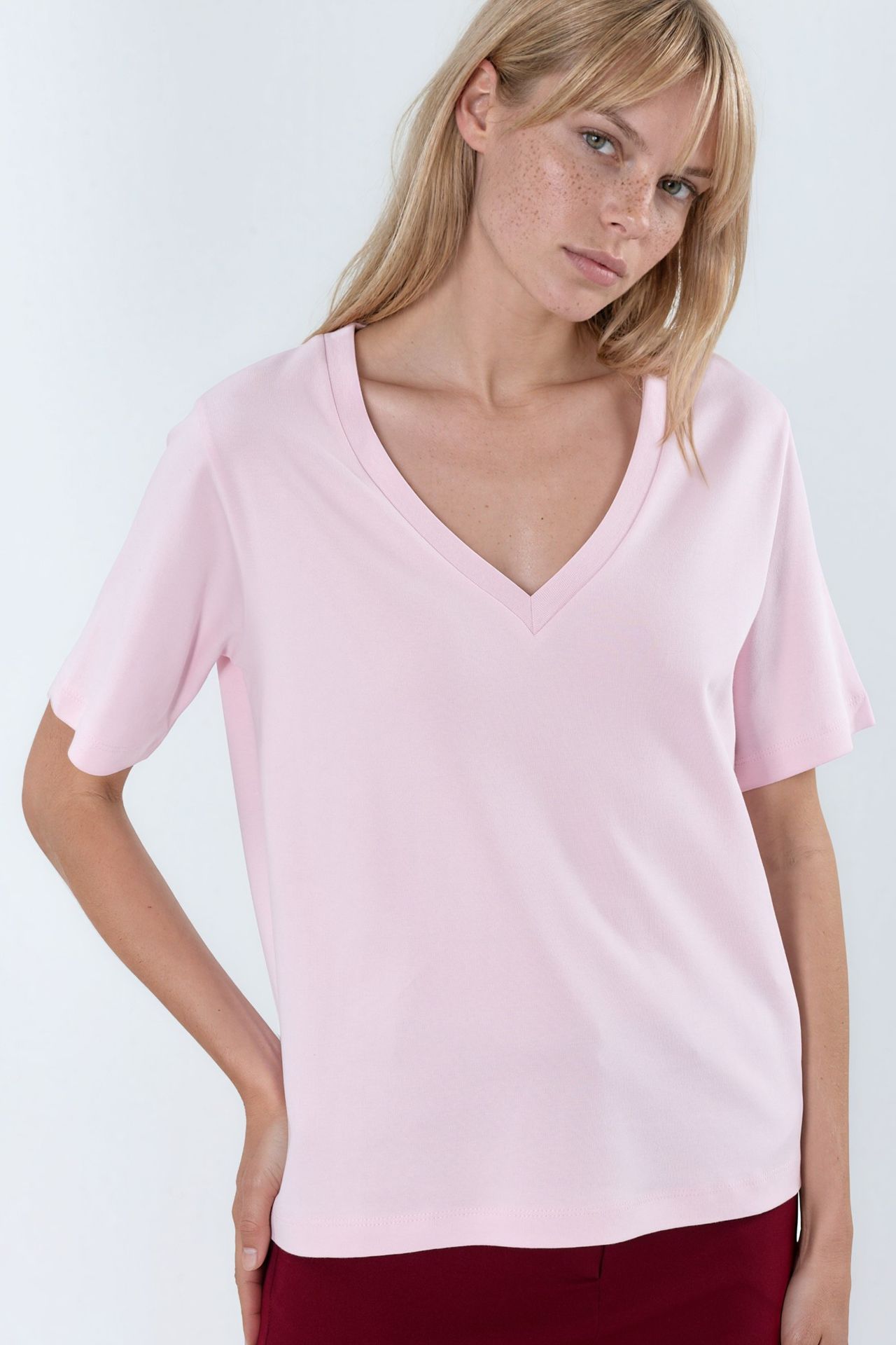BUSEM V-Neck Solid Regular Fit Cotton T-Shirt 2