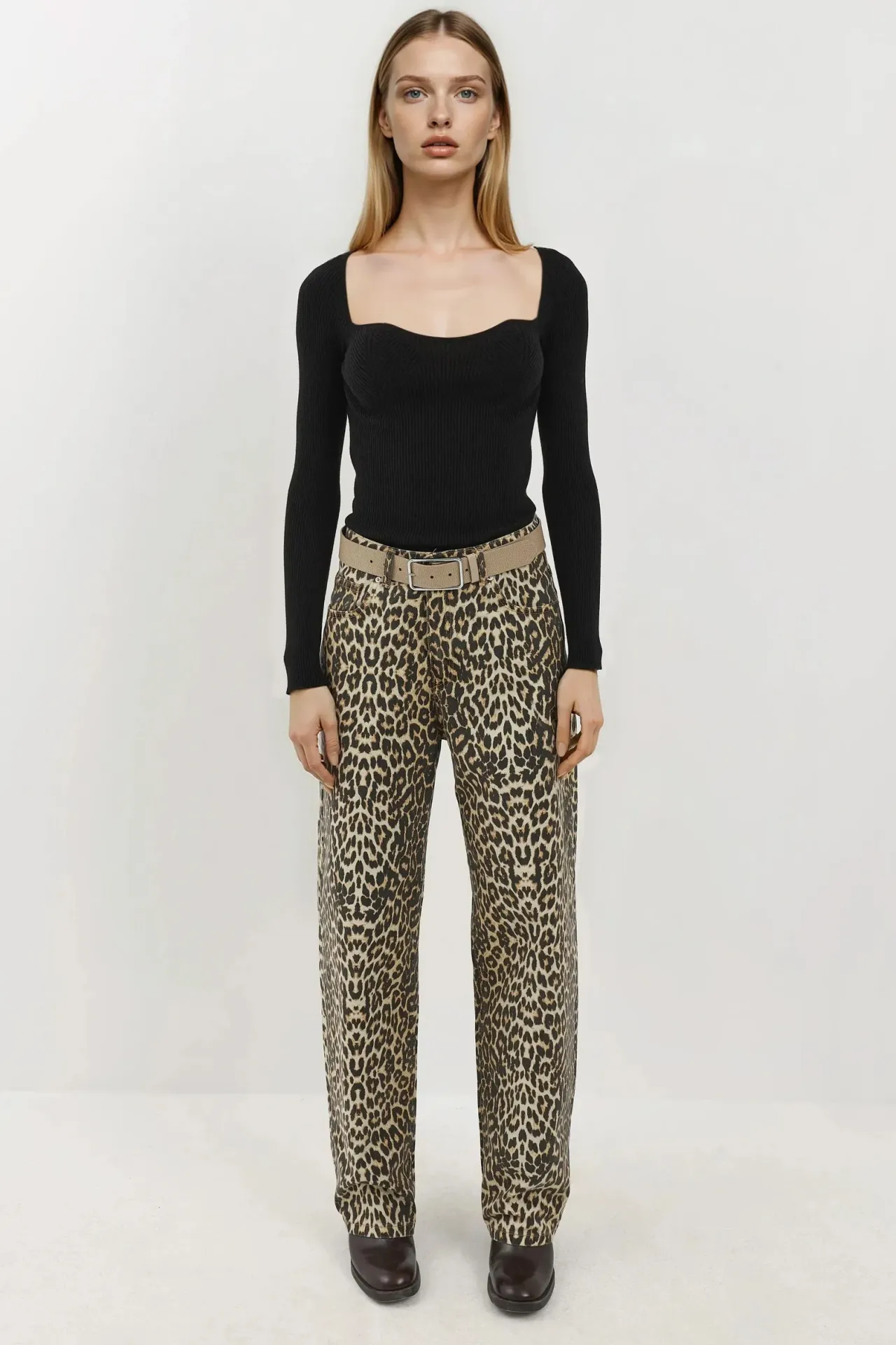 Sweetheart Neckline Jumper  5