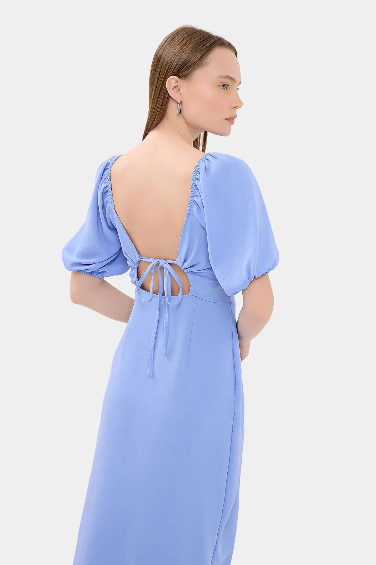 Sweetheart Neck Midi Dress with a Side Slit