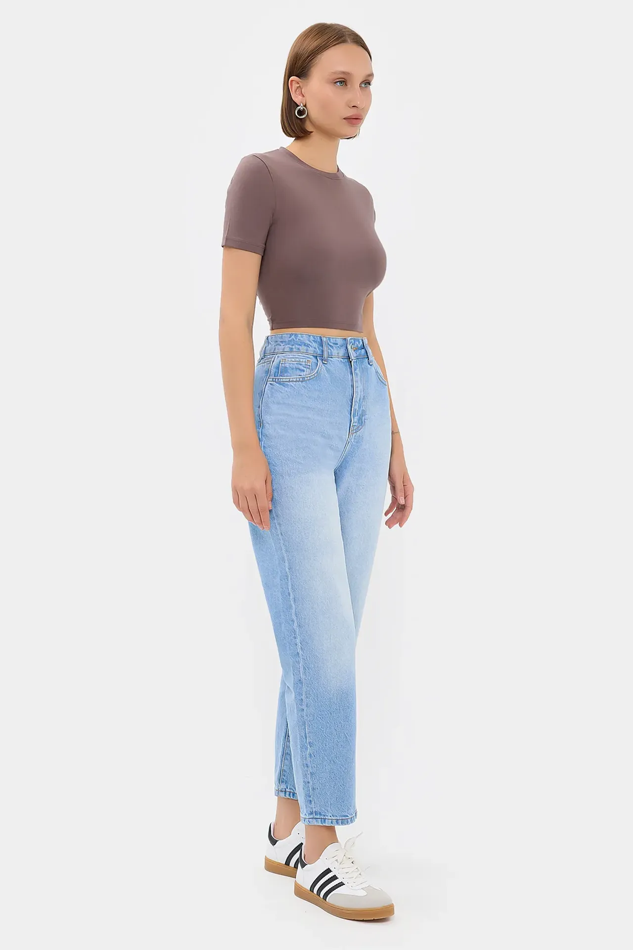 Crew Neck Basic Crop top