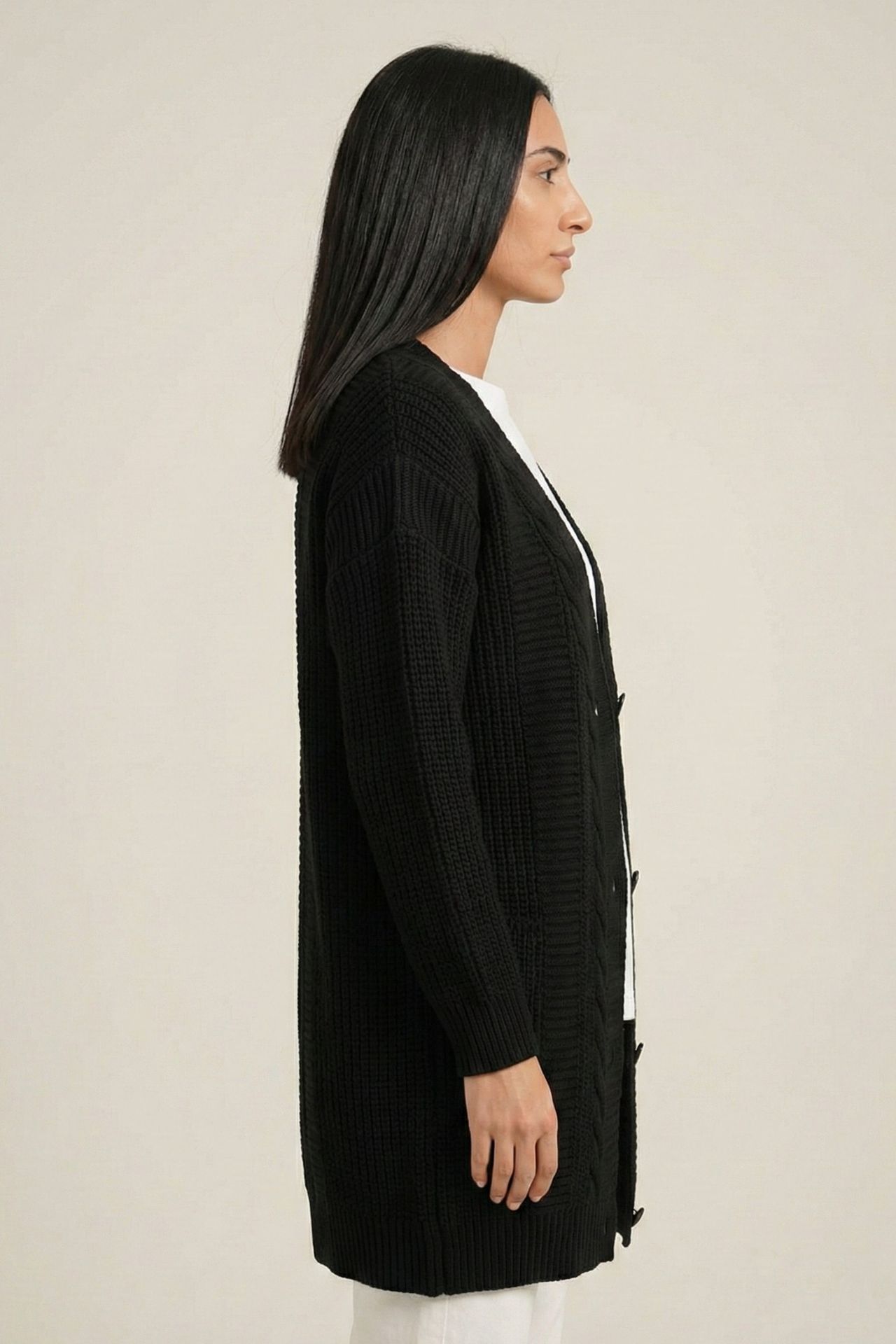 BDART Buttoned V-Neck Jacquard Cardigan 3