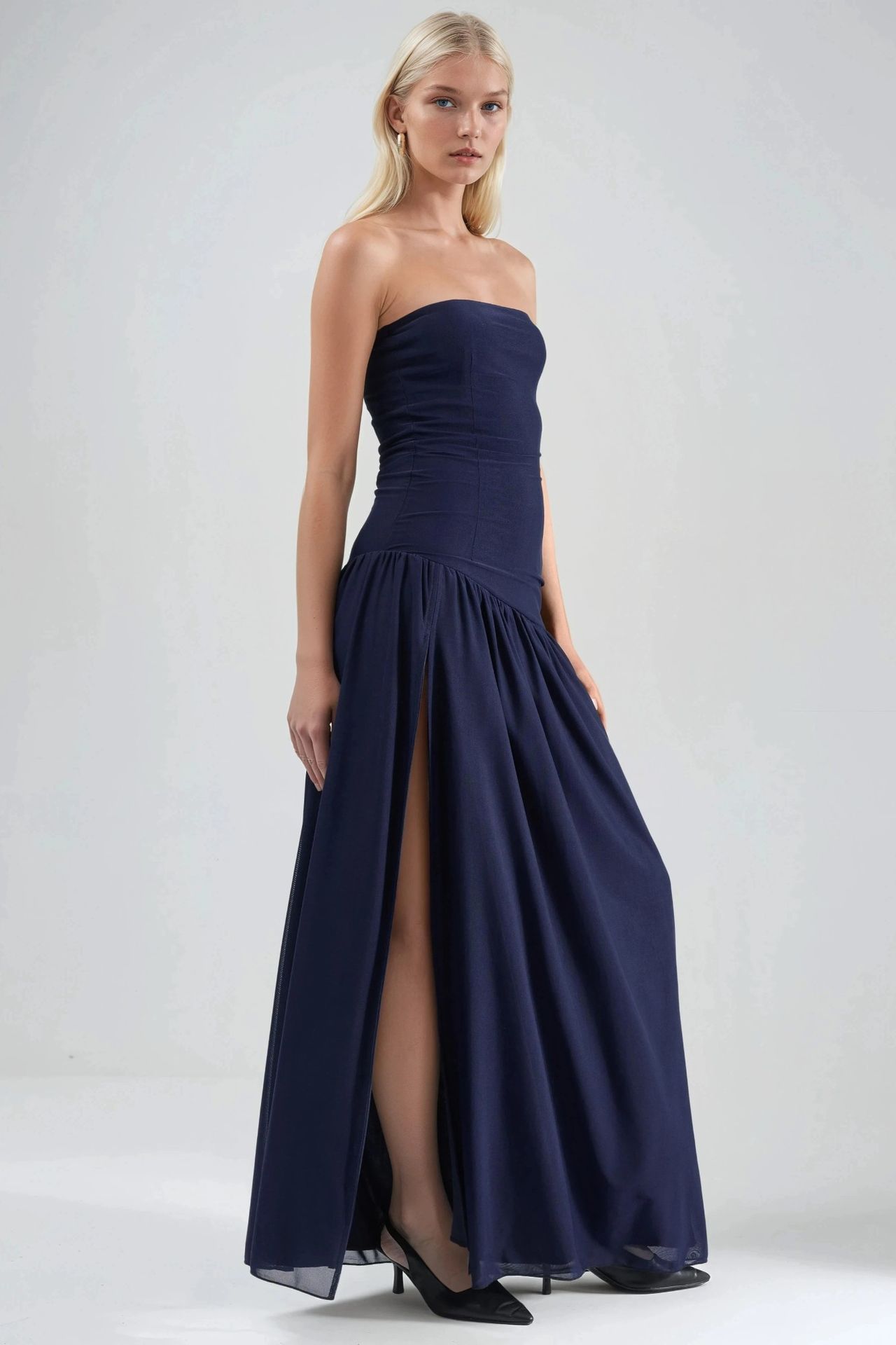 Strapless Maxi Dress with Slit 9