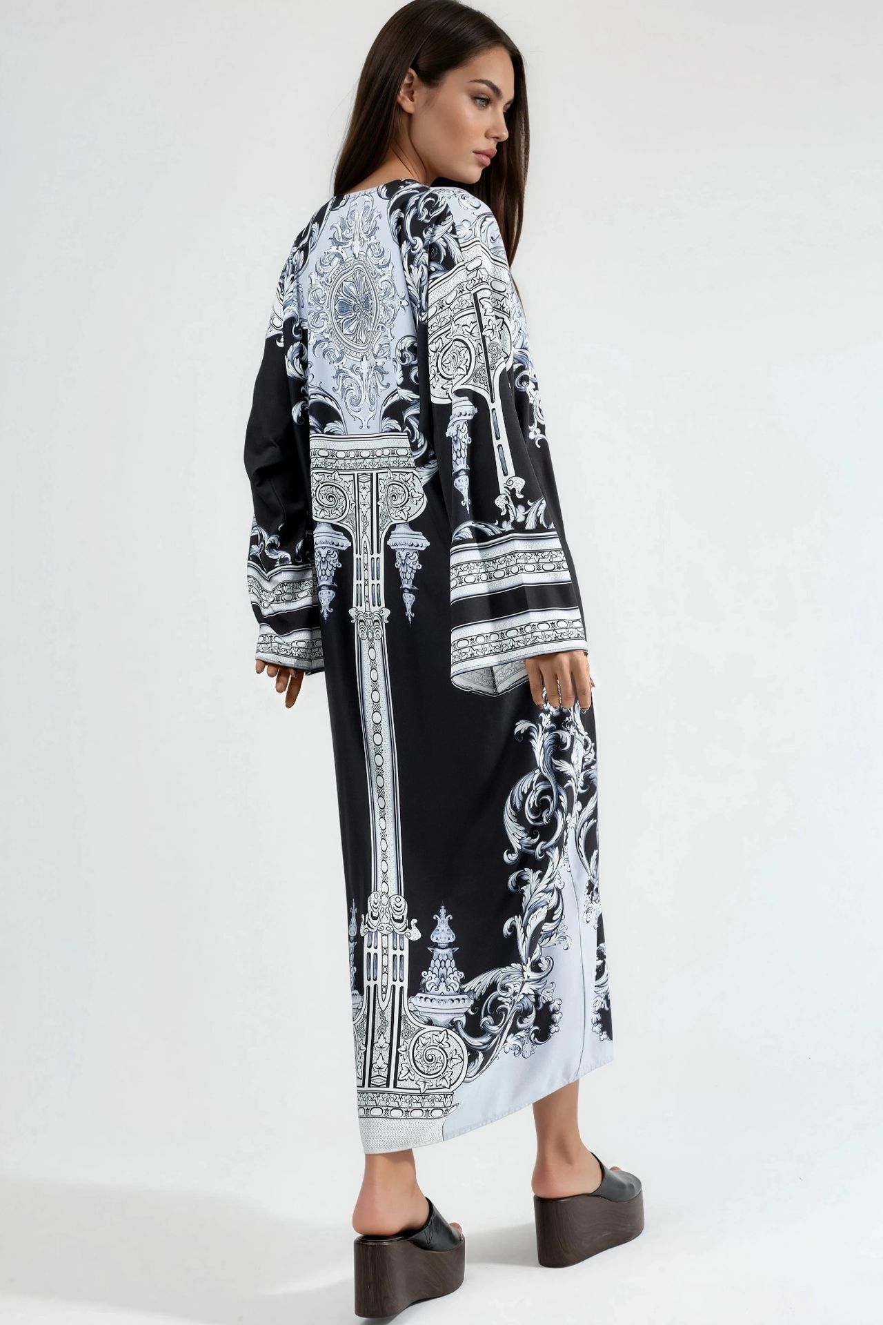 MSN Printed V-Neck Button-Front Maxi Dress 3