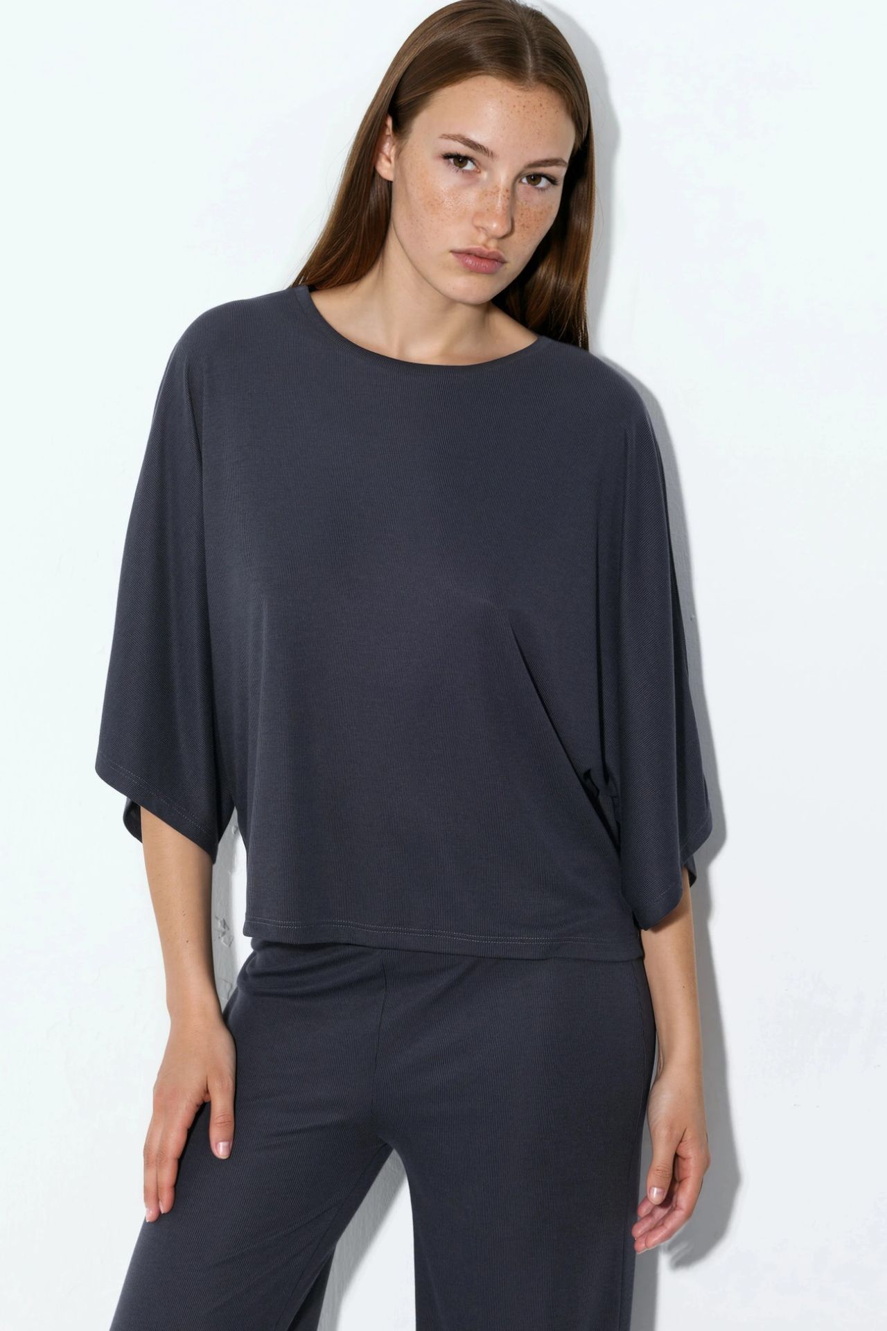 BUSEM Loose Fit Ribbed Crew Neck Blouse 3