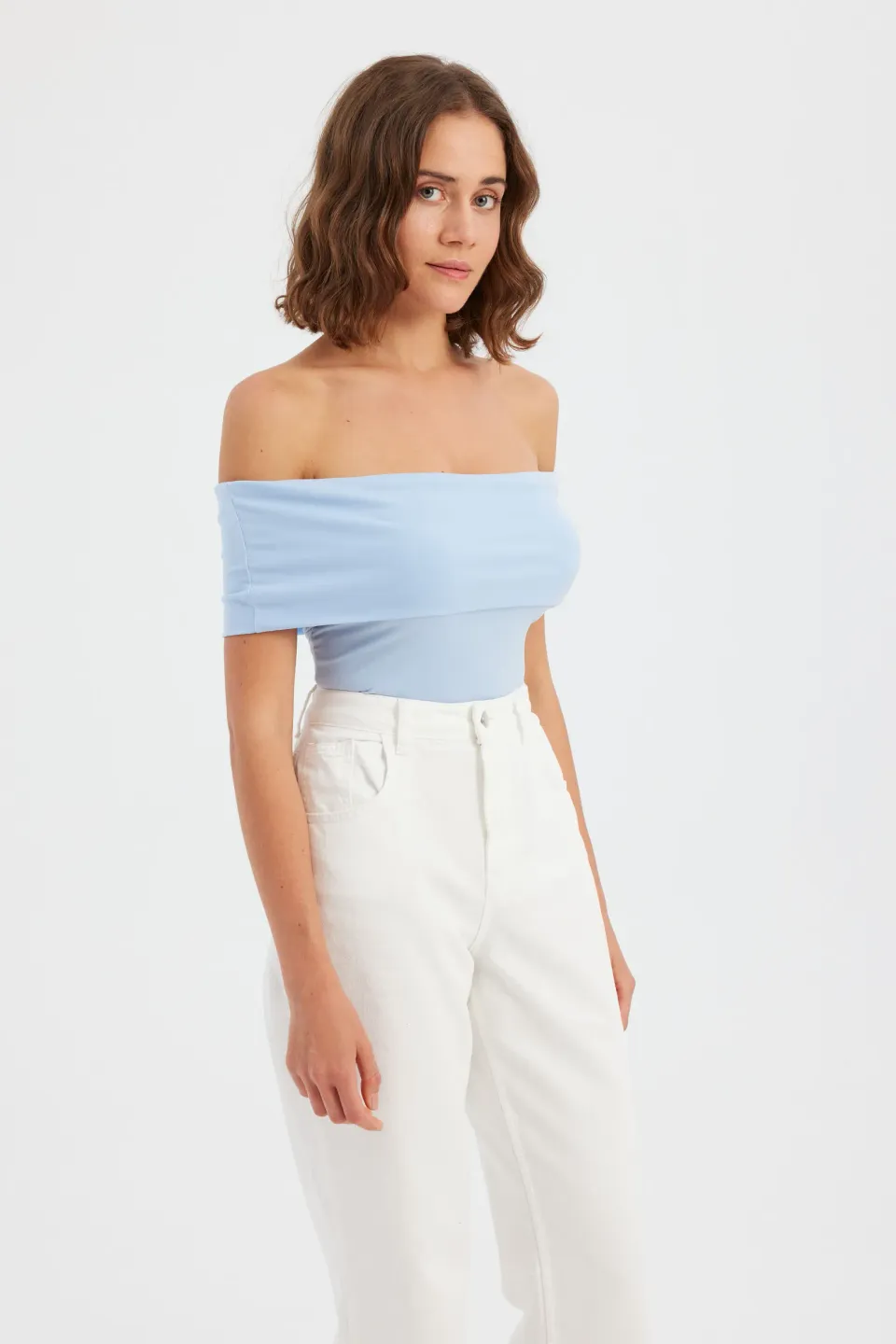 Off-Shoulder Ruched Bodycon Crop Top