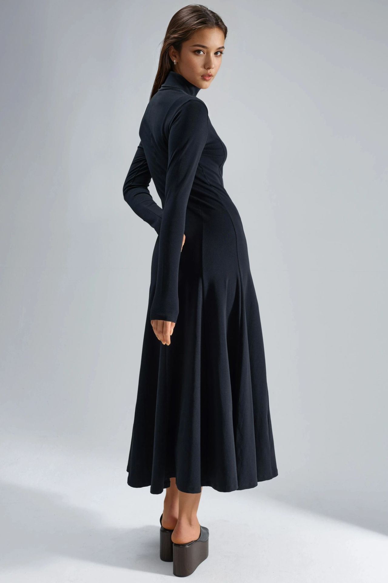 BUSEM Long Sleeve A-Line Midi Dress 4