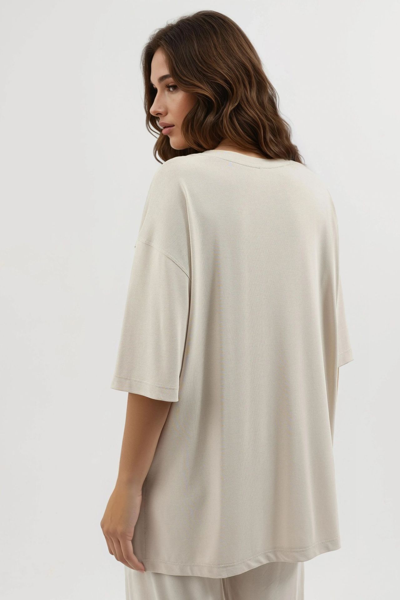 BUSEM Slit Detailed Crew Neck Short Sleeve T-Shirt 3