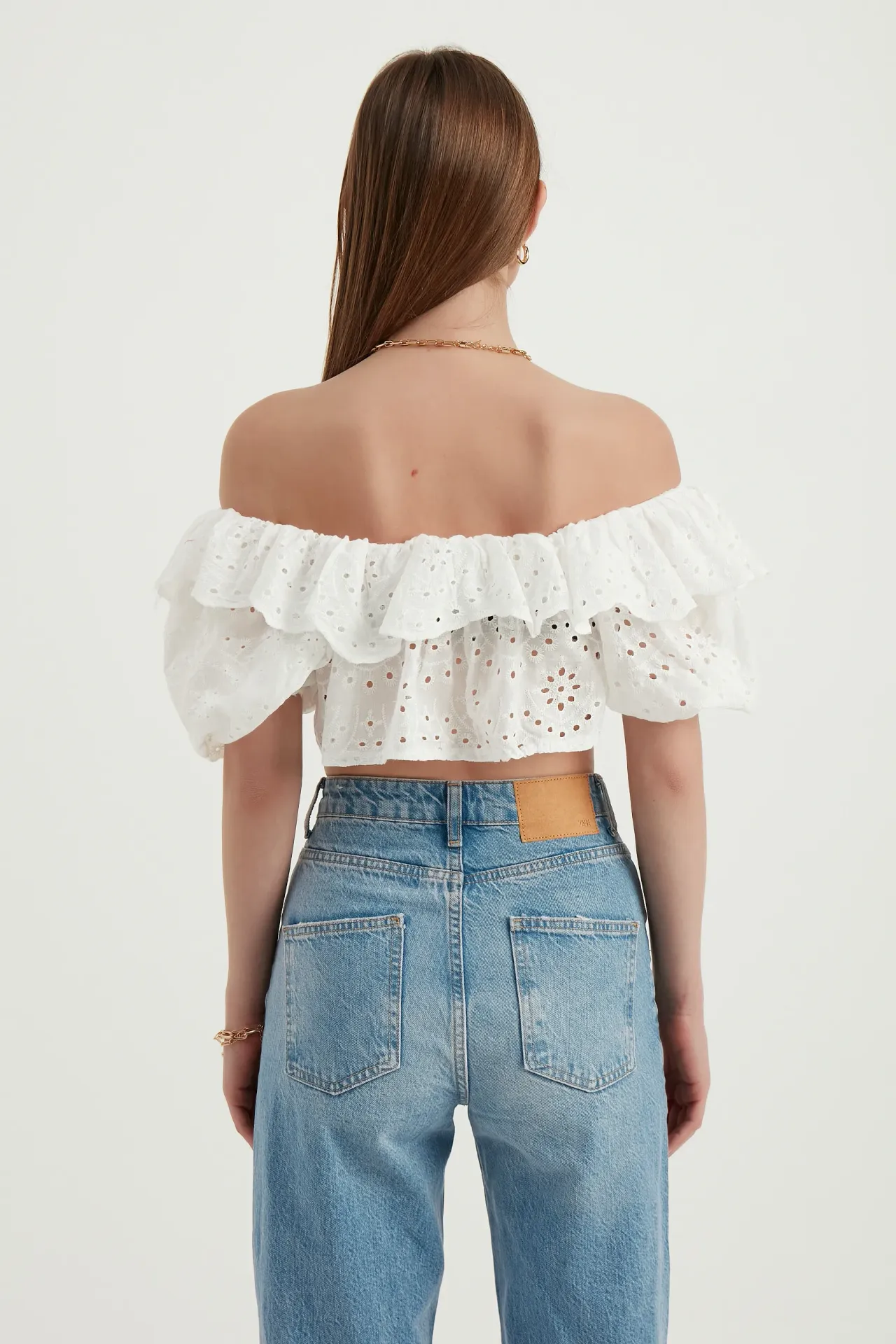 Off Shoulder Ruffled Textured Short Sleeve Top with a Balloon Sleeves