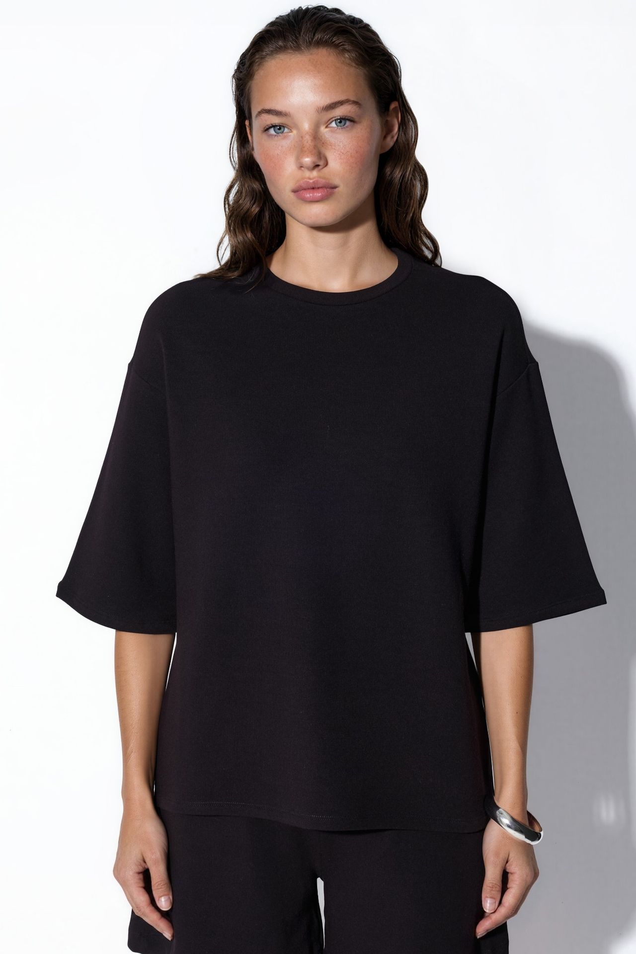 BUSEM Women's Loose-fit Crew Neck T-shirt
