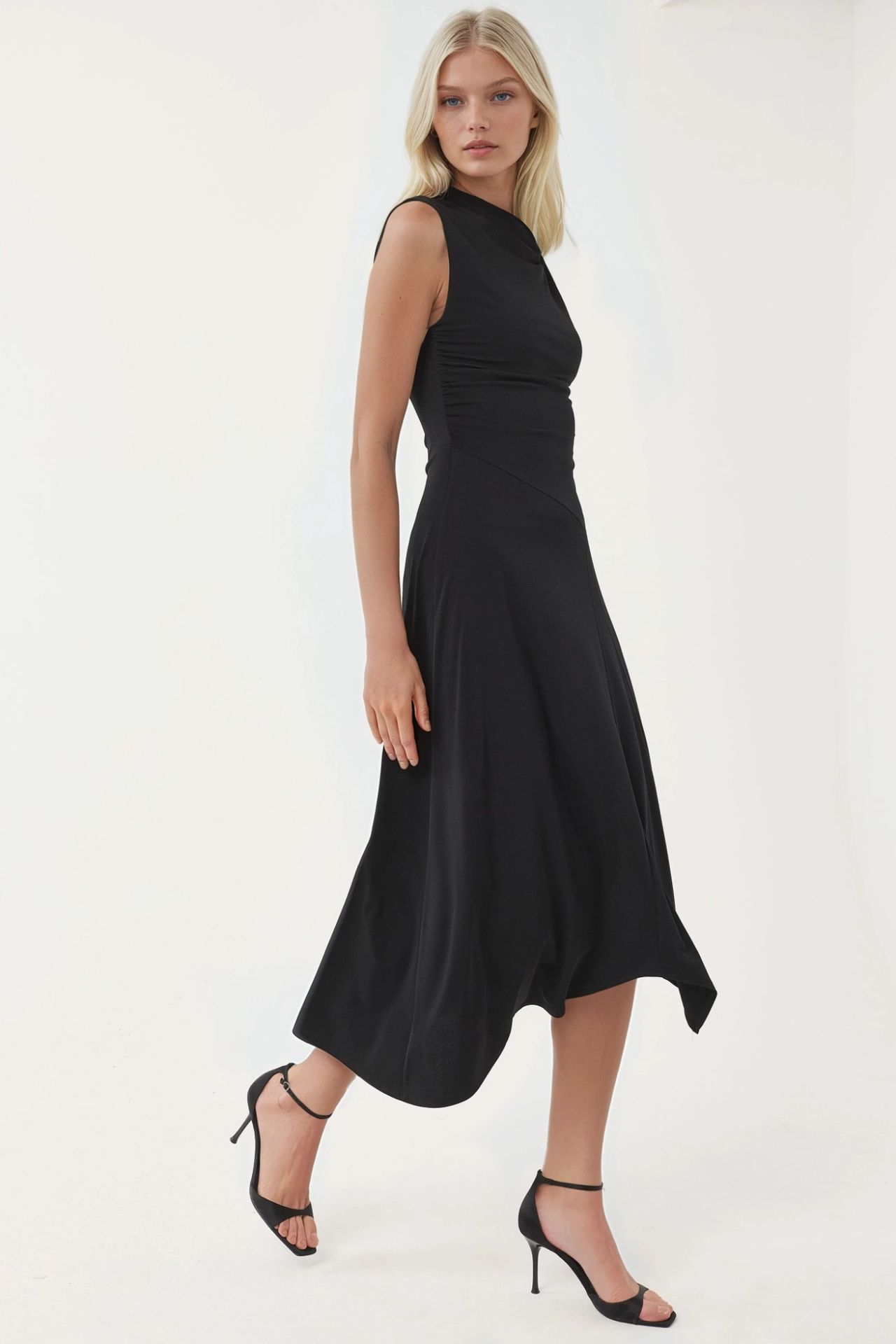BUSEM Accessory Detailed Asymmetrical Midi Dress 2