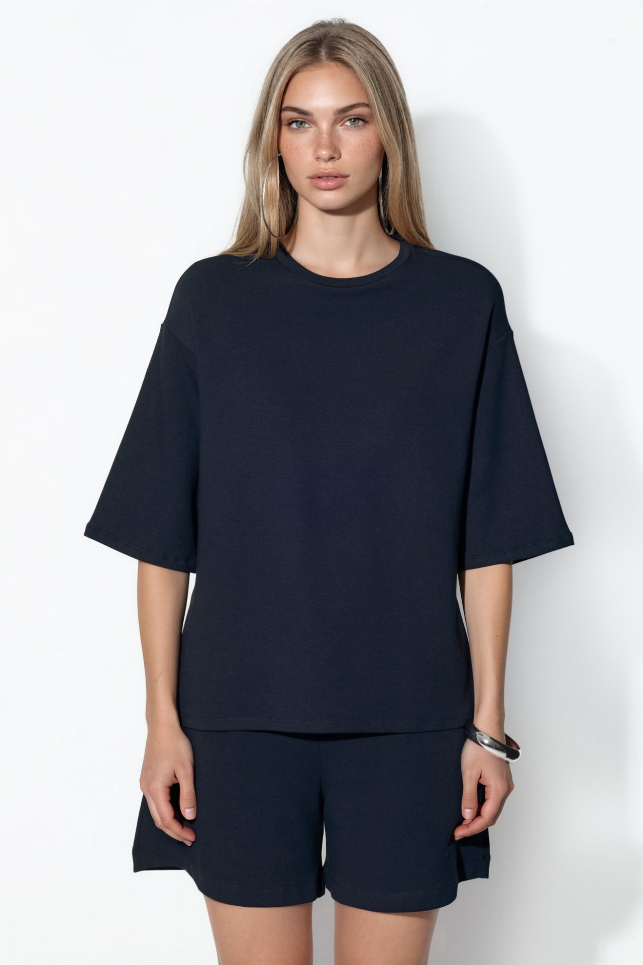BUSEM Women's Loose-fit Crew Neck T-shirt 5