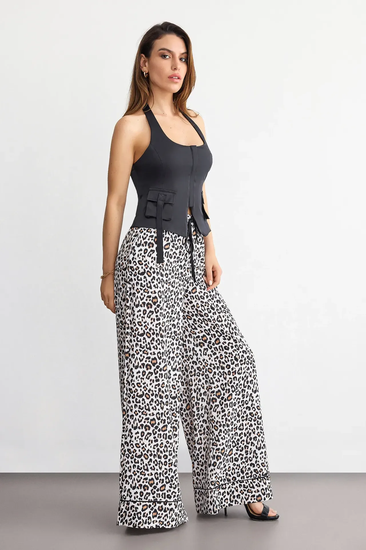 High-Waist Super Wide Leg Trousers with Animal Print 