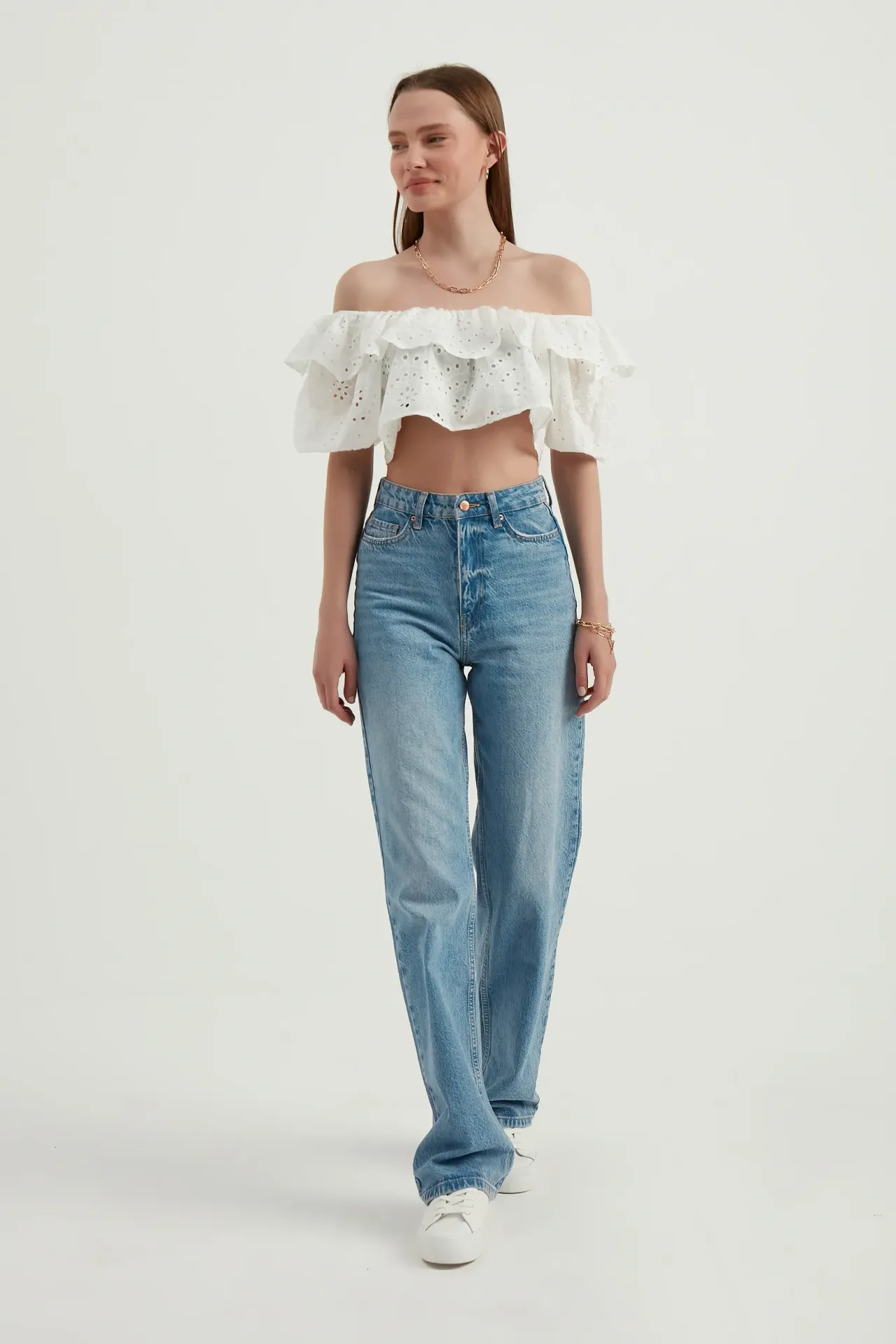 Off Shoulder Ruffled Textured Short Sleeve Top with a Balloon Sleeves