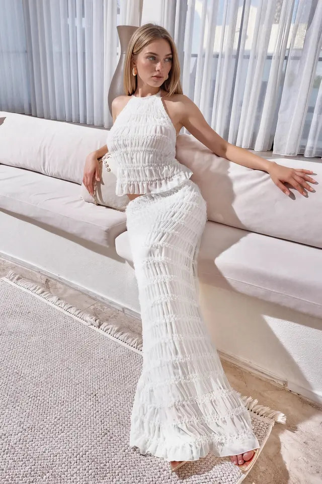 Low-Waist Lace Maxi Skirt