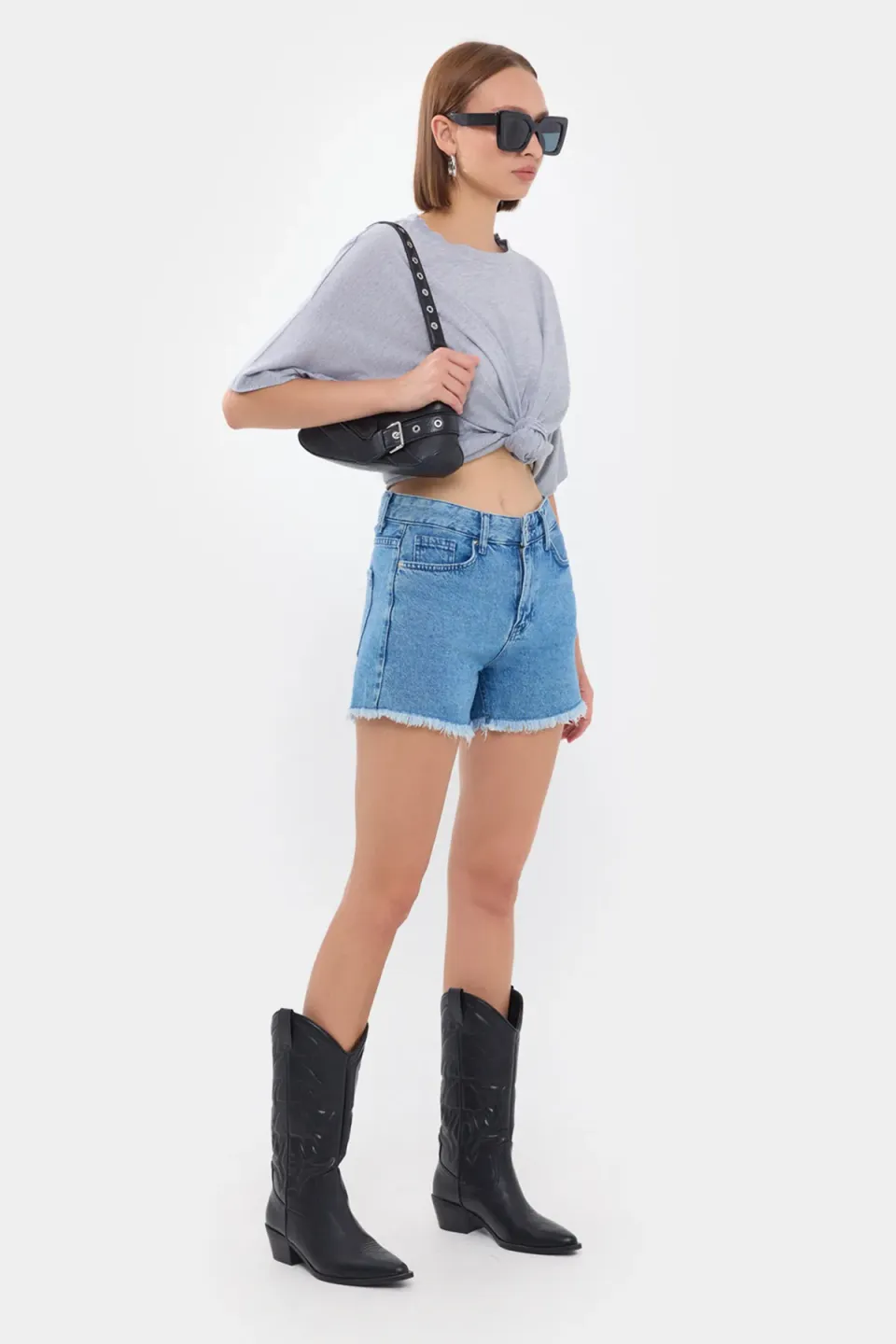 Basic Short Sleeve Round Neck T-Shirt
