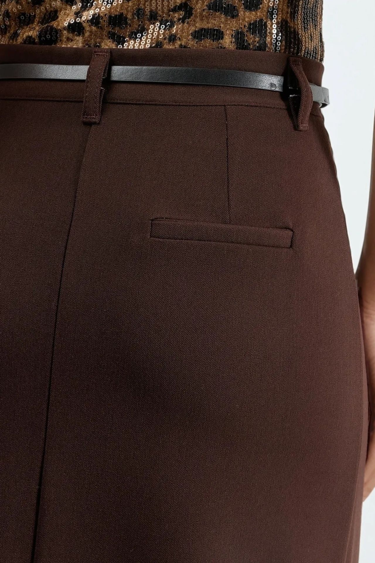 QU STYLE Belted Midi Skirt with Slit 8