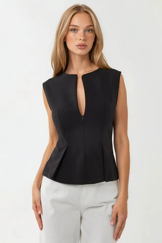 Pleated Slim Fit Zippered Blouse 