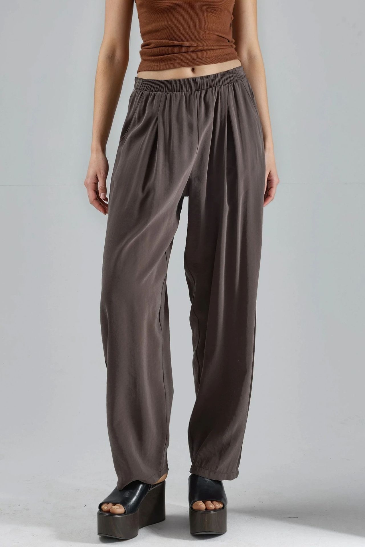 BUSEM Wide Leg Pleated Pants 1