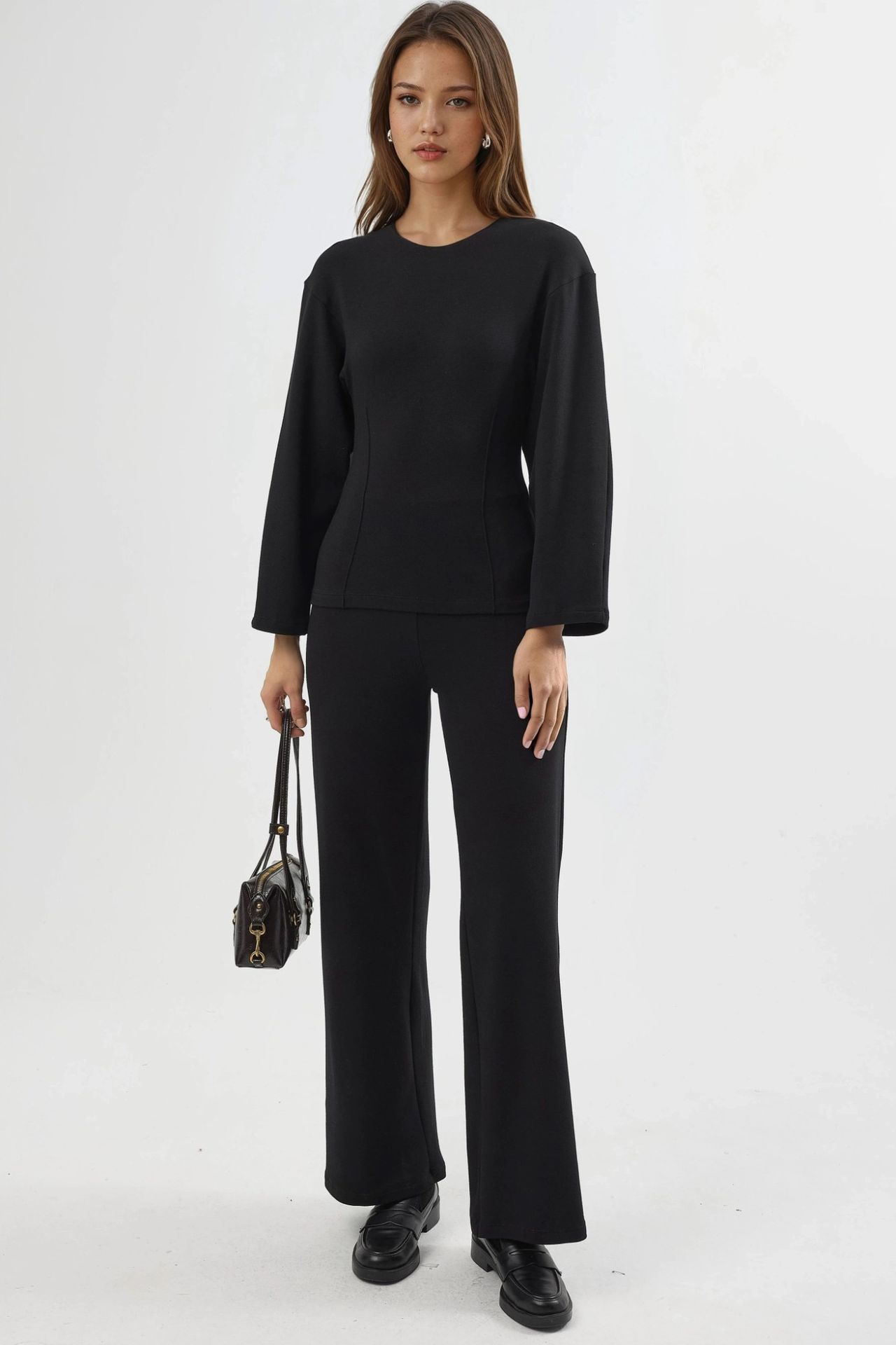 BUSEM Crew Neck Long Sleeve Fitted Blouse 2