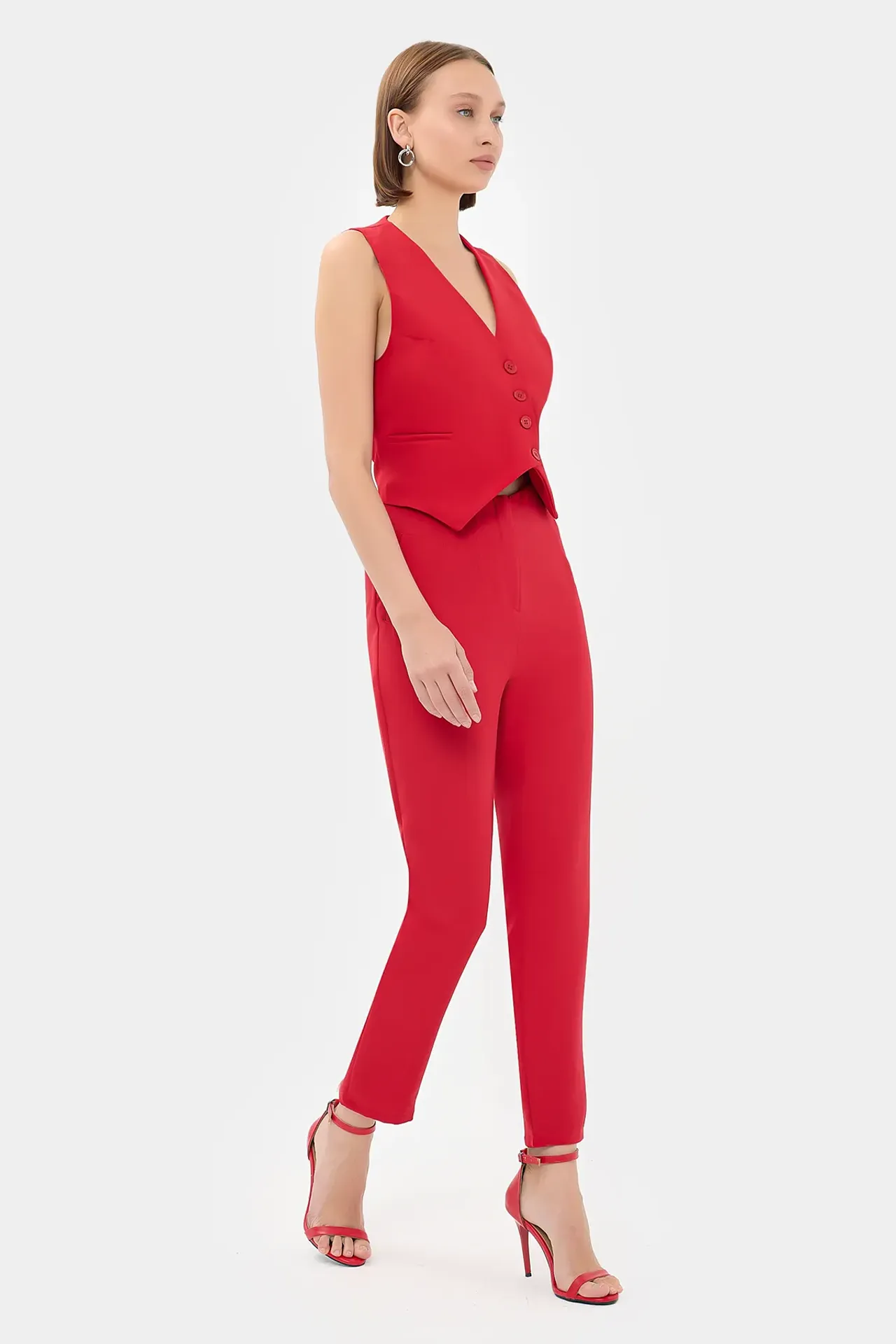 High Waist Carrot fit Trousers