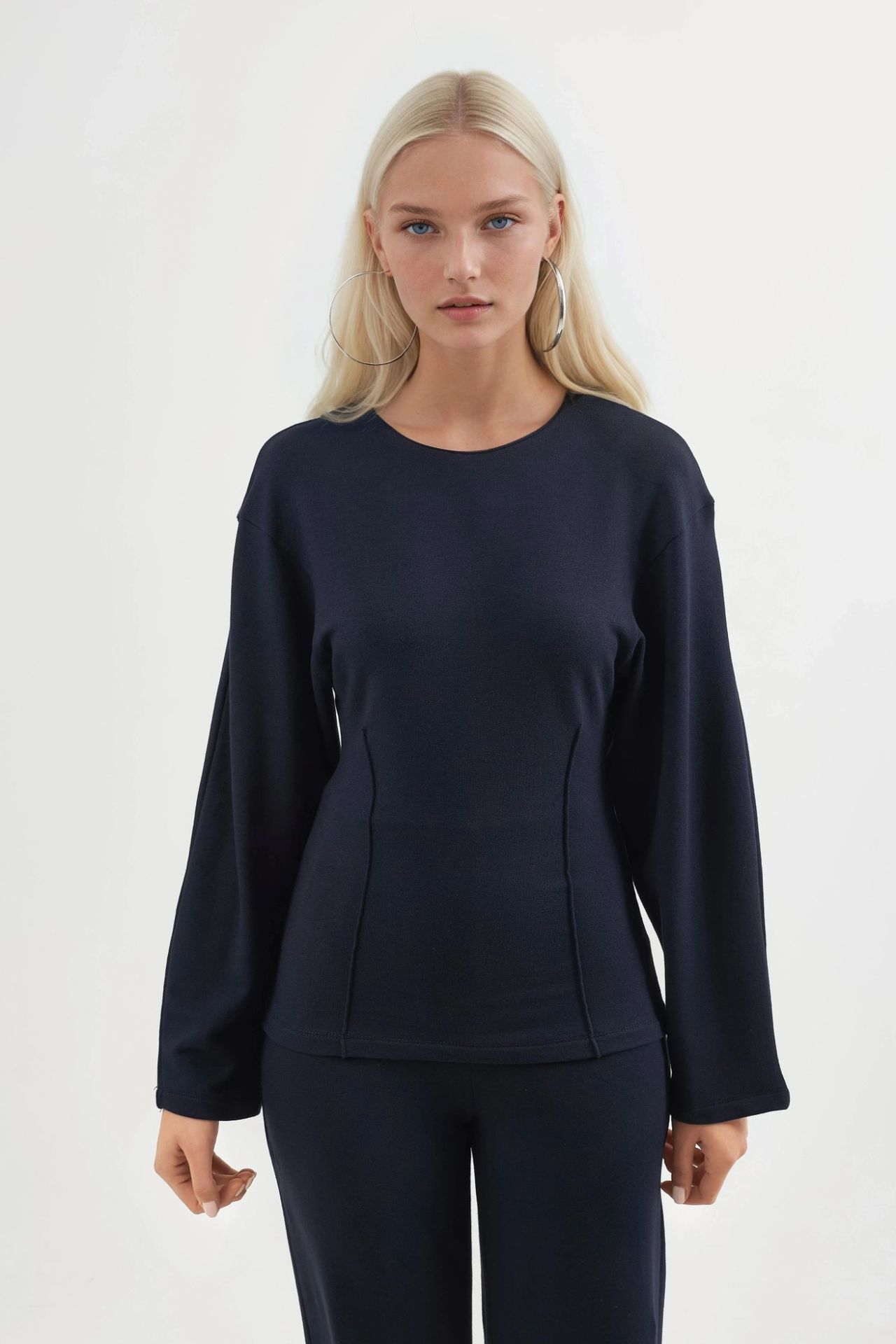 BUSEM Crew Neck Long Sleeve Fitted Blouse 7