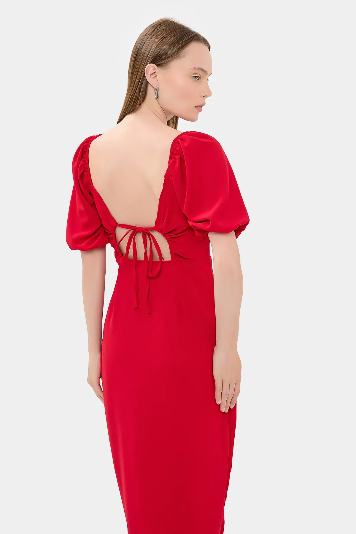 Sweetheart Neck Midi Dress with a Side Slit 3
