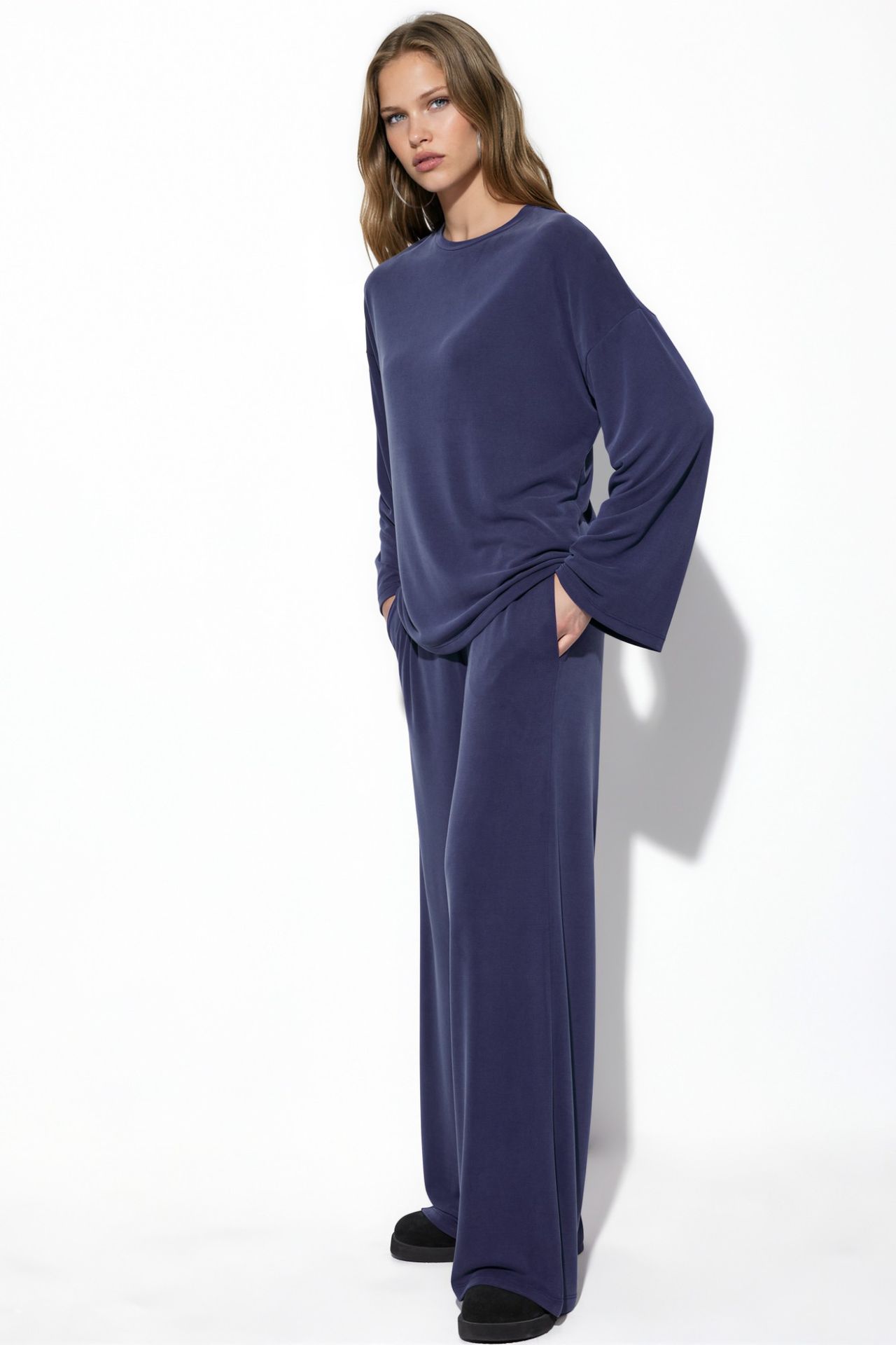 BUSEM Elastic Waist Straight Leg Modal Pants 4