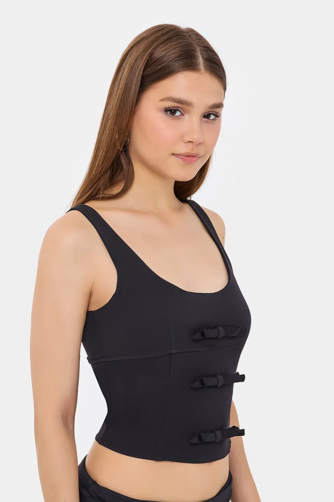 Sleeveless Bodycon Top with Bow Detail
