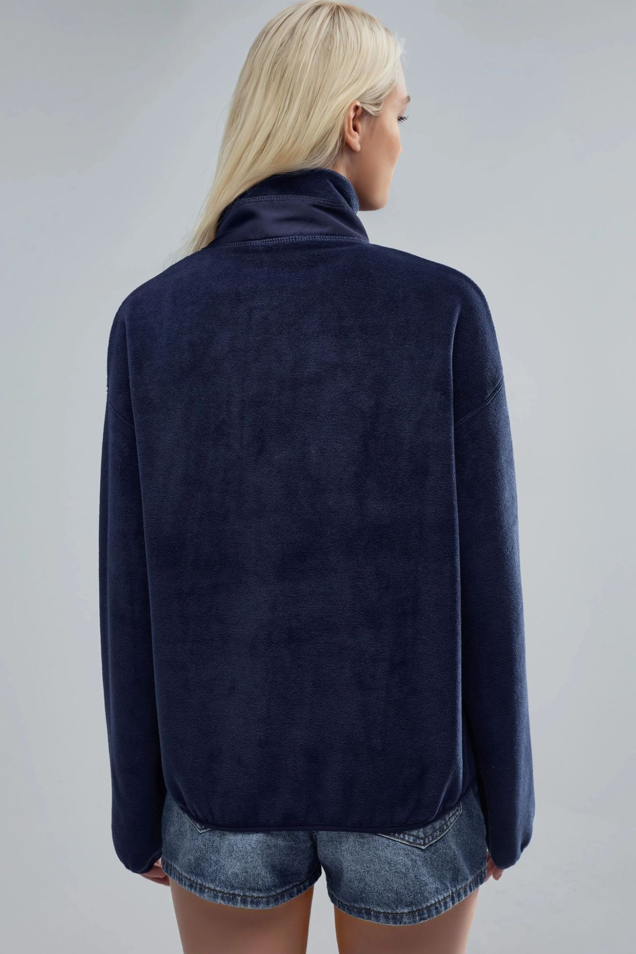 BUSEM Zipper Collar Plush Knit Sweatshirt with Pocket 2
