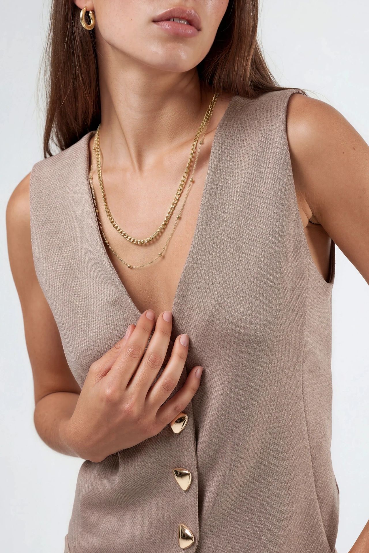BUSEM Solid V-Neck Buttoned Vest 6