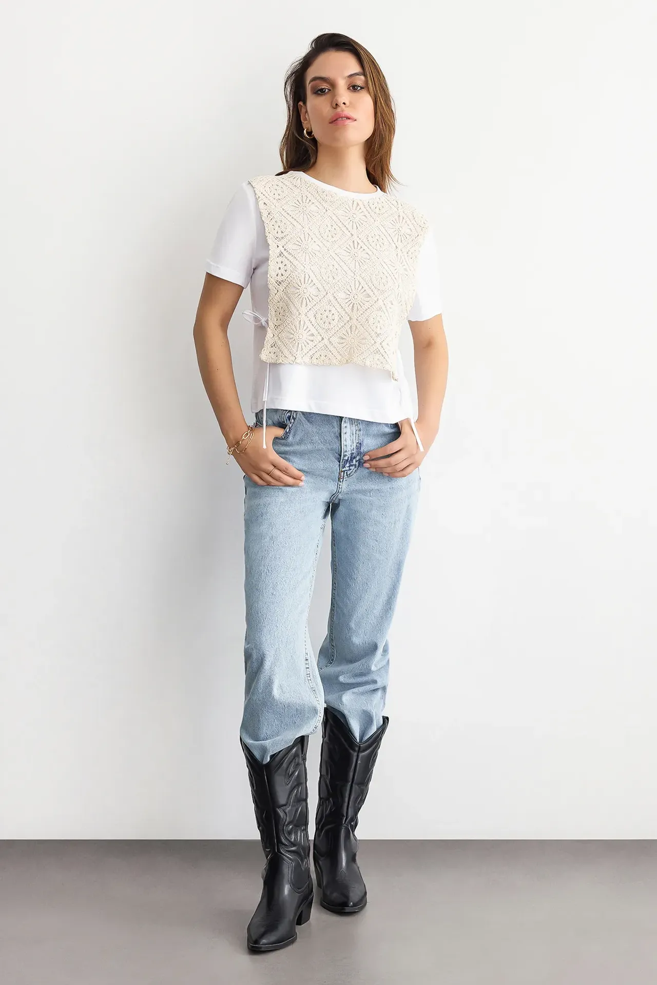 Crochet Tie-Side T-Shirt